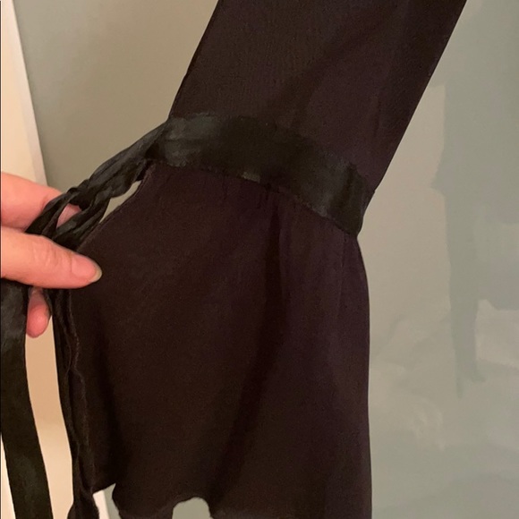 Black open back blouse circa 1990 - Picture 5 of 6